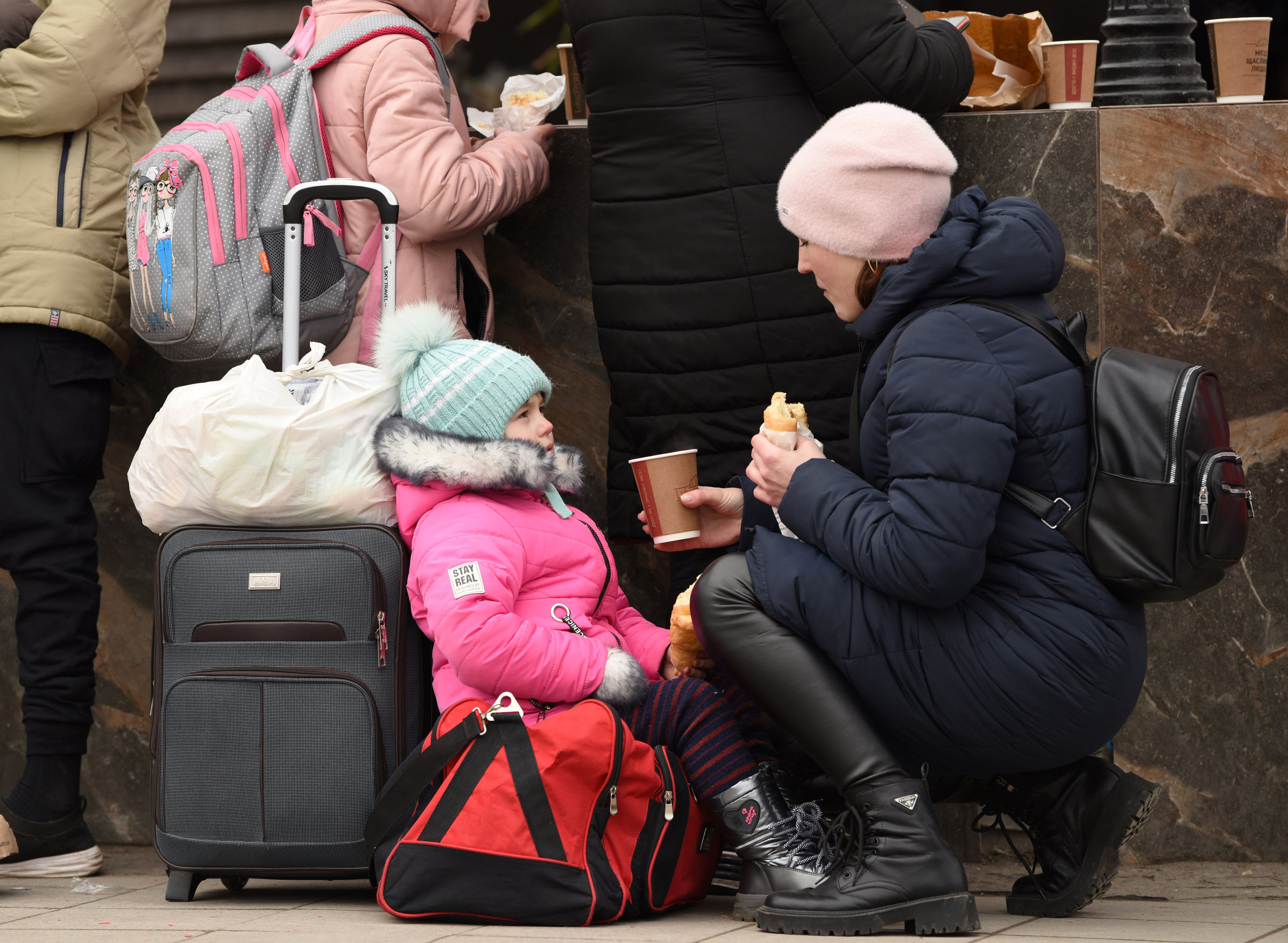 Льготы беженцам украины