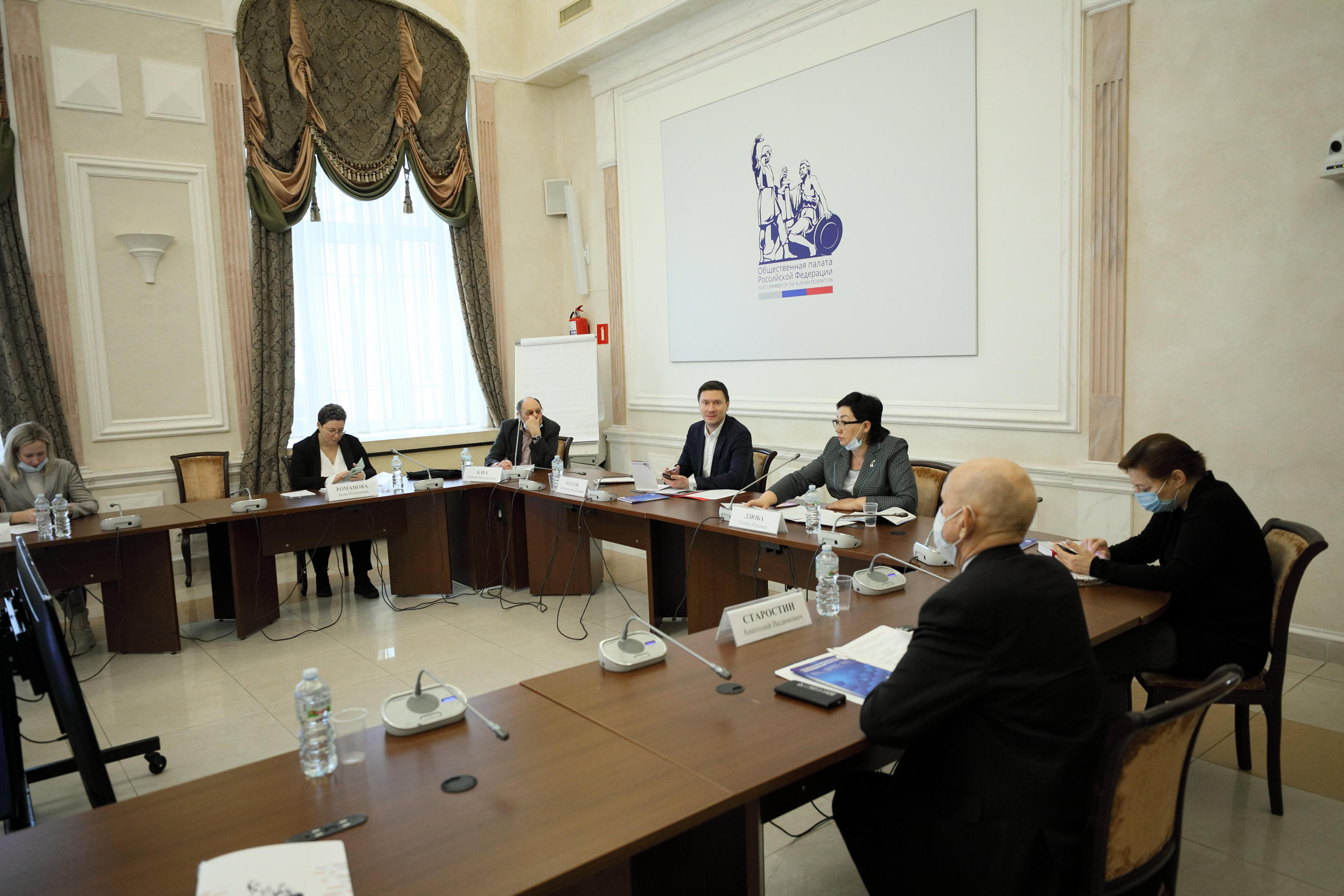 Круглый стол в общественной палате РФ 6 декабря